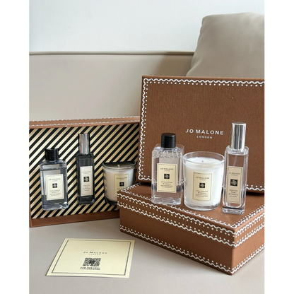 Jo Malone London Christmas 3pcs Gift Set - 30ml+100ml+65g